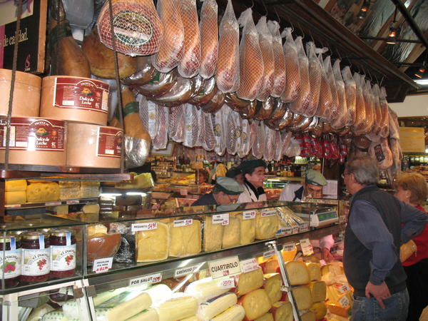 Mendoza's Mercado Central