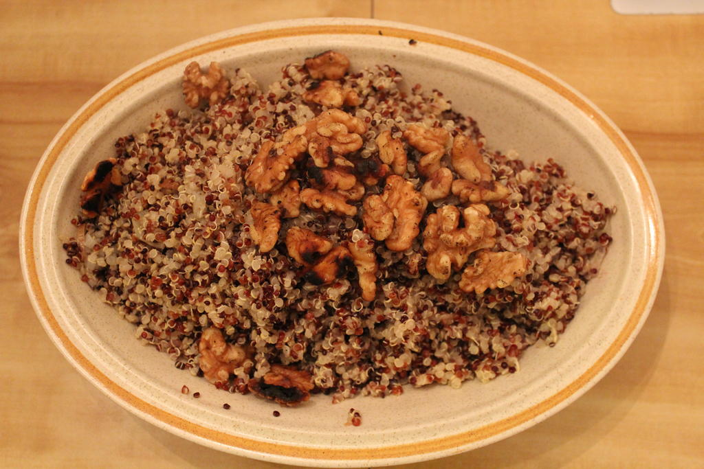 Quinoa with shallots and walnuts