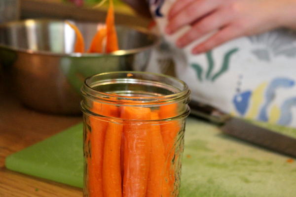 Pickling Carrots