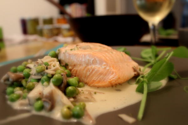 Poached Salmon with peas and mushrooms