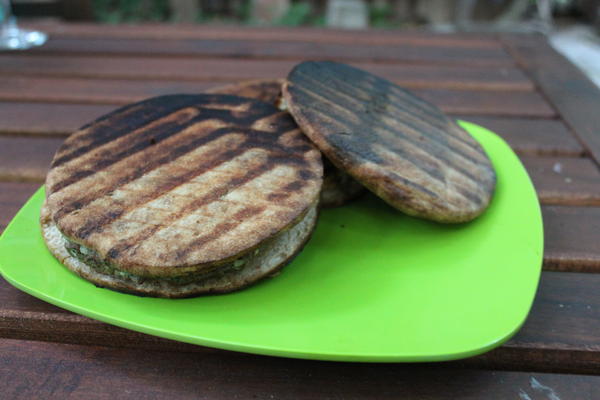 Grilled Lamb Pita Burgers