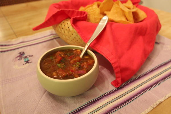 Salsa and chips