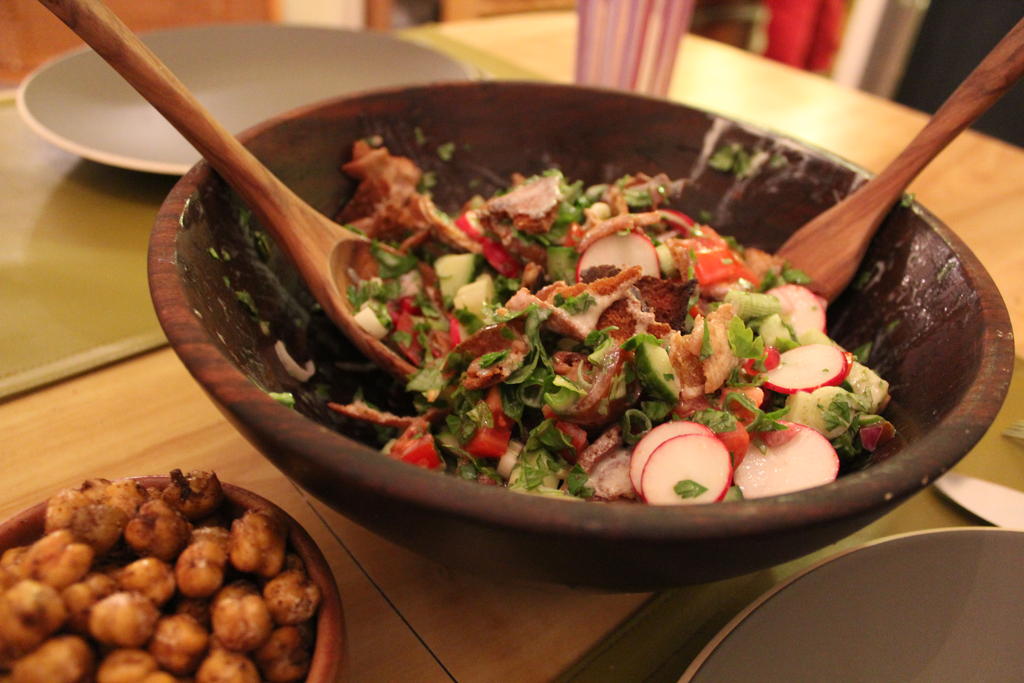 Fattoush salad with fried chickpeas